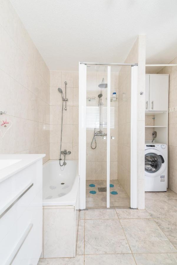 Home2Book Stunning Apartment Rocas Rojas San Bartolomé Luaran gambar